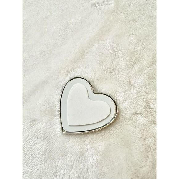 Silver with rhinestone embellished heart shaped phone mirror - Picture 4 of 4